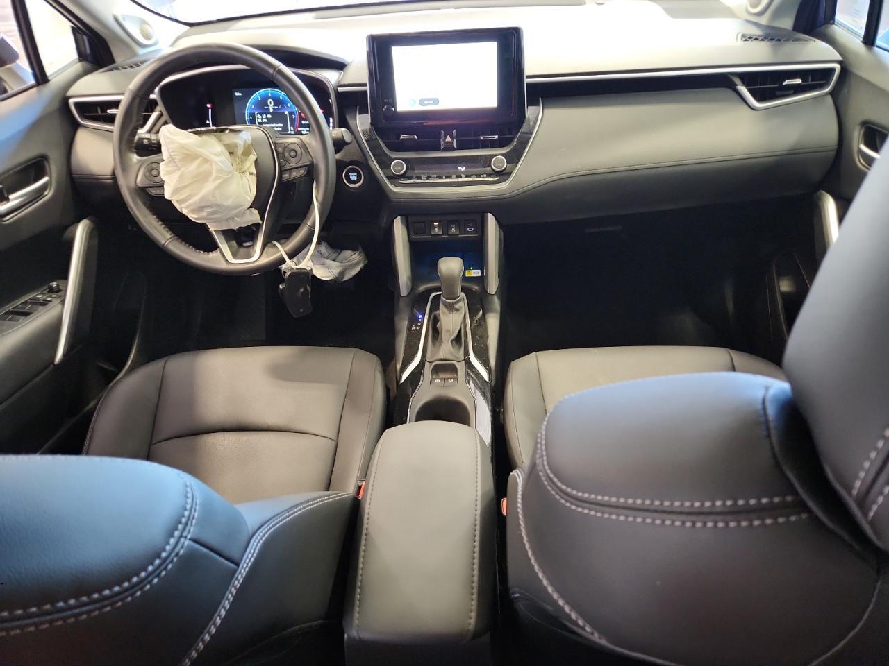 2023 TOYOTA Corolla Cross