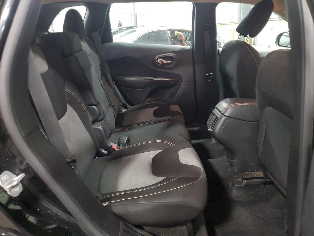 2015 JEEP CHEROKEE
