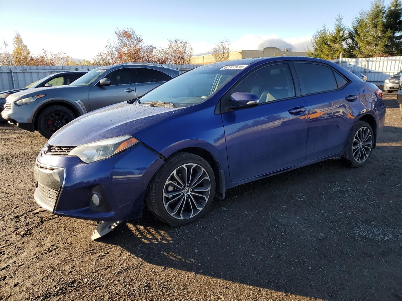 2015 TOYOTA COROLLA
