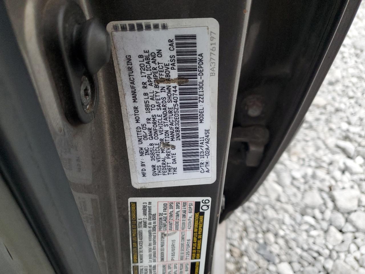 2005 TOYOTA COROLLA