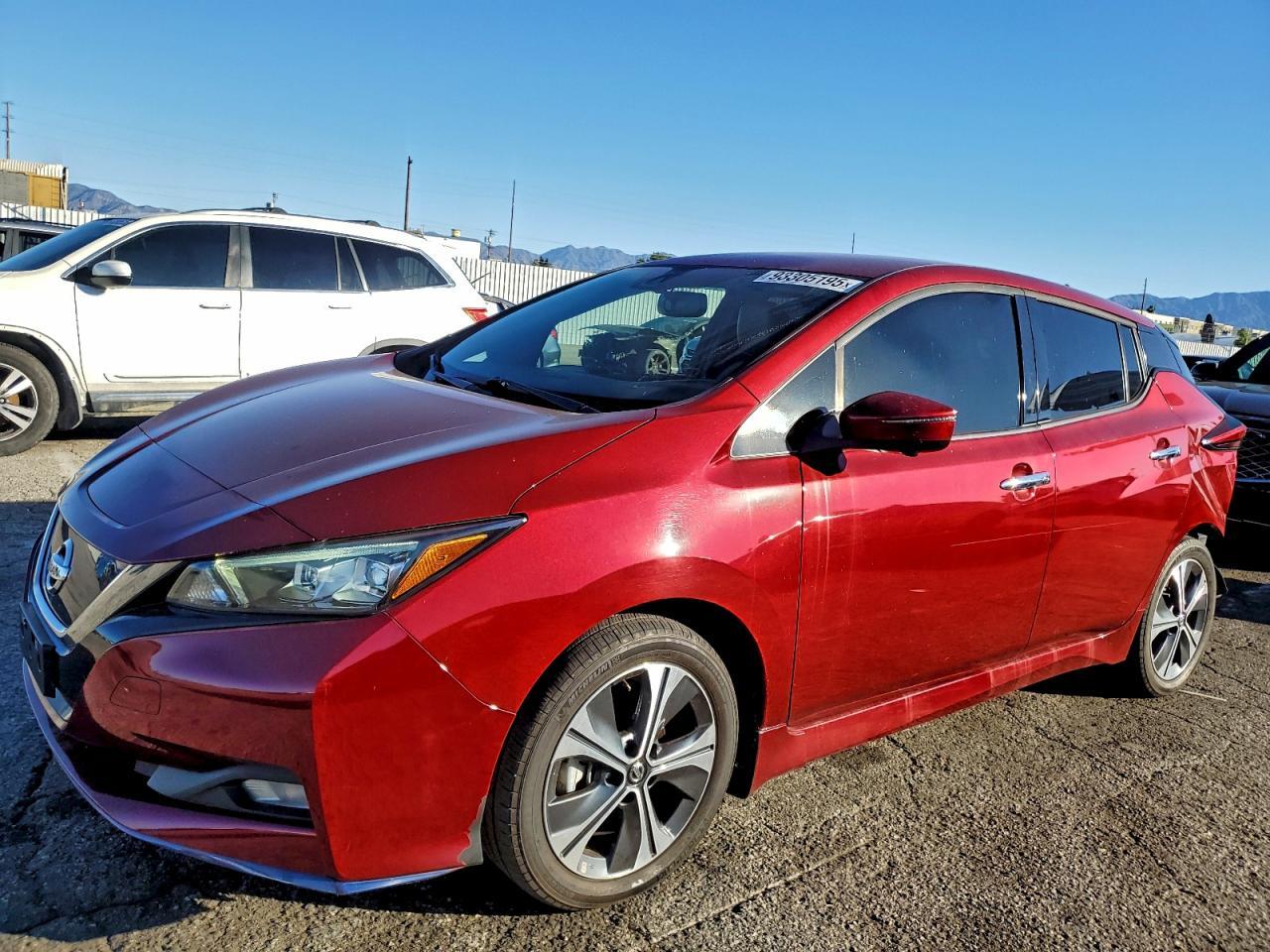 2021 NISSAN LEAF