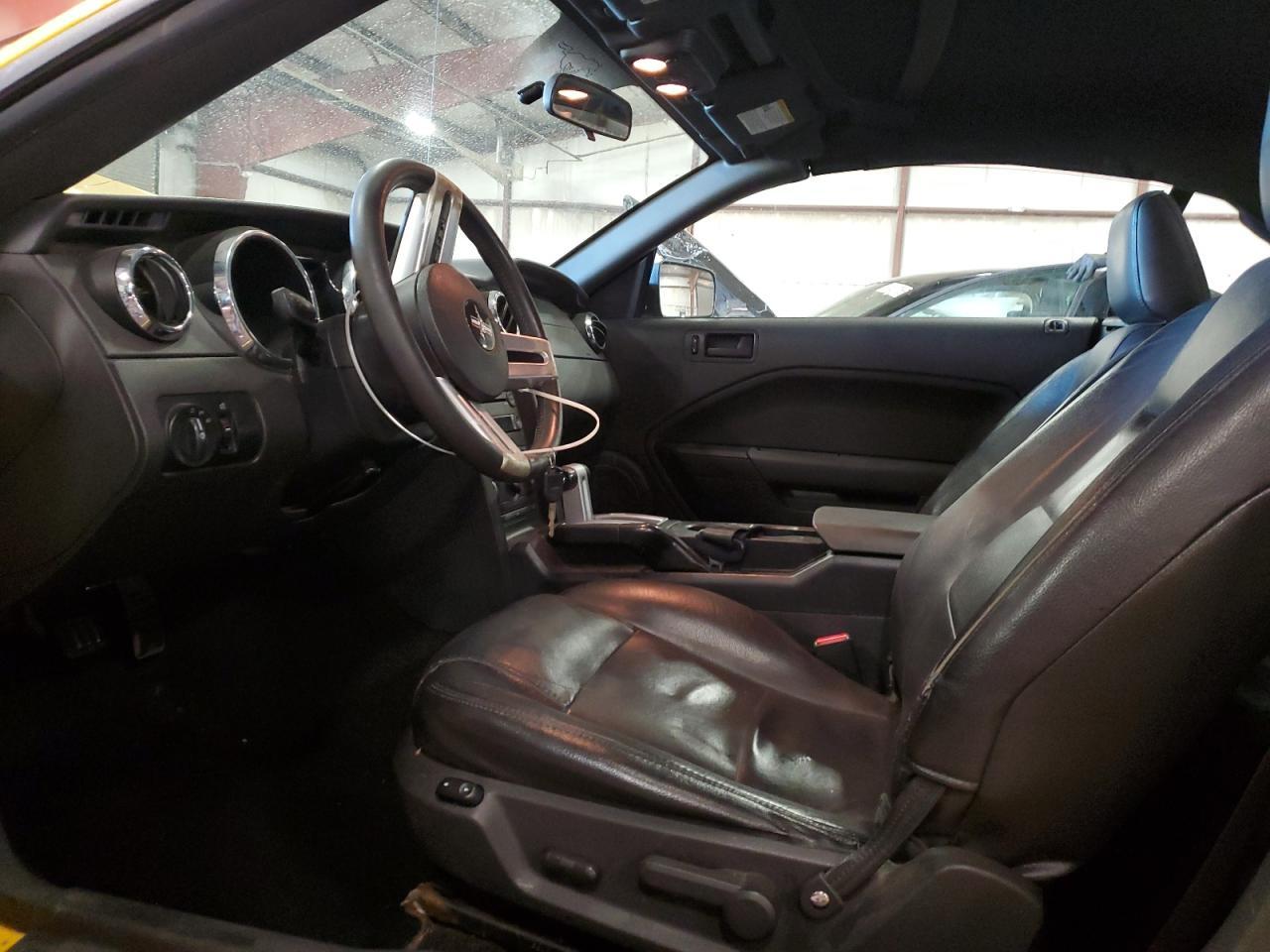 2006 FORD MUSTANG