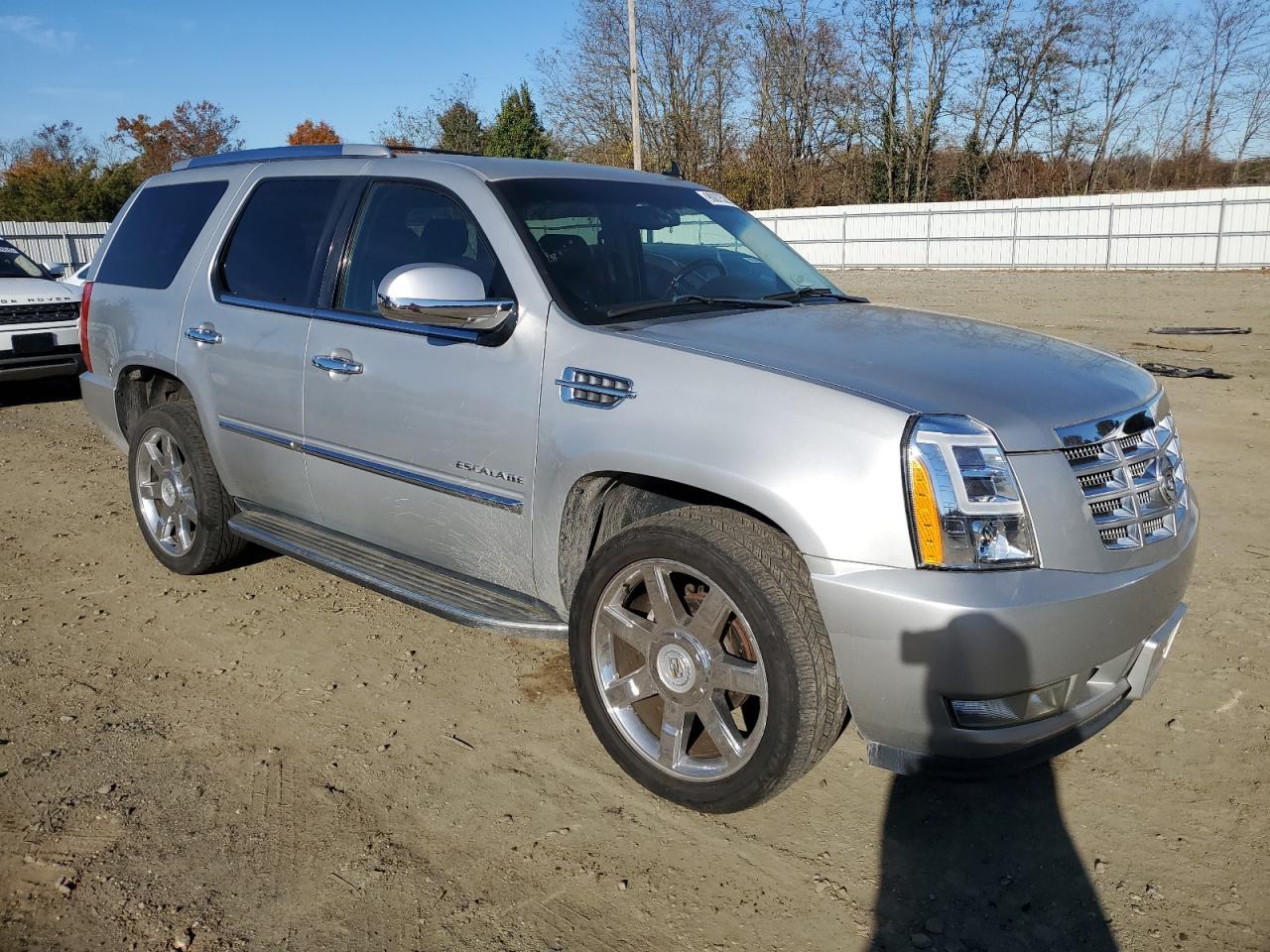 2011 CADILLAC ESCALADE