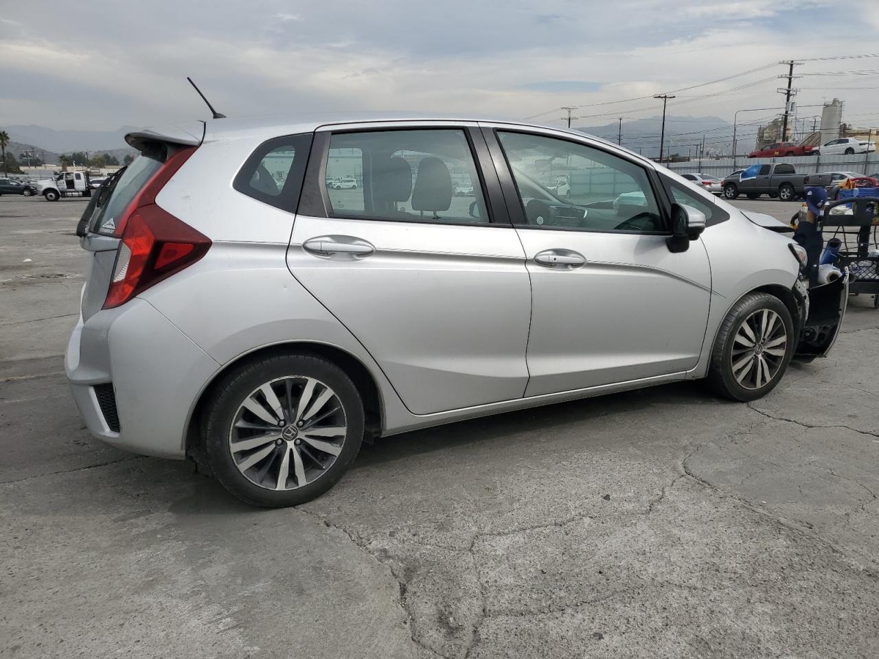 2015 HONDA FIT