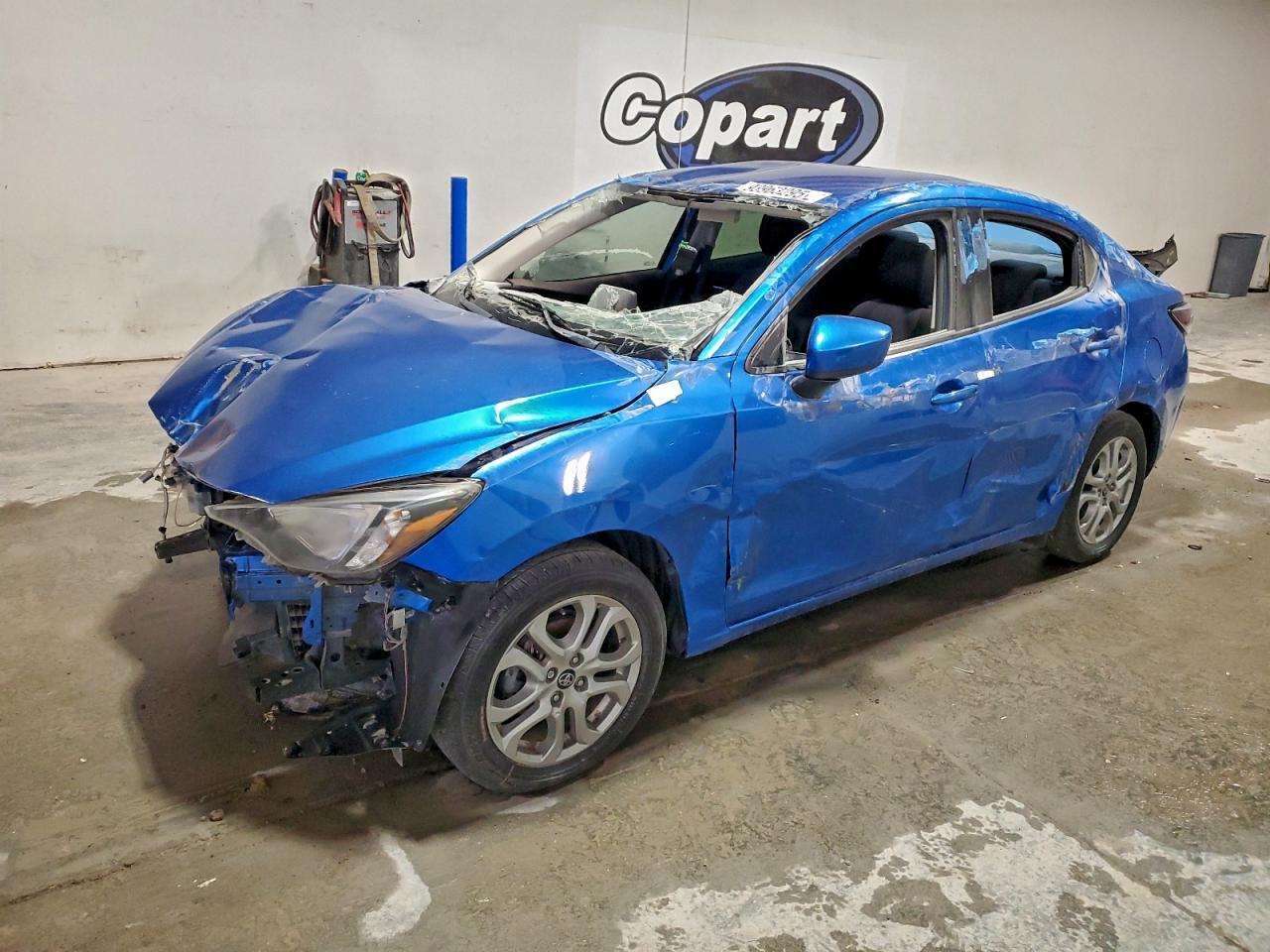 2017 TOYOTA YARIS