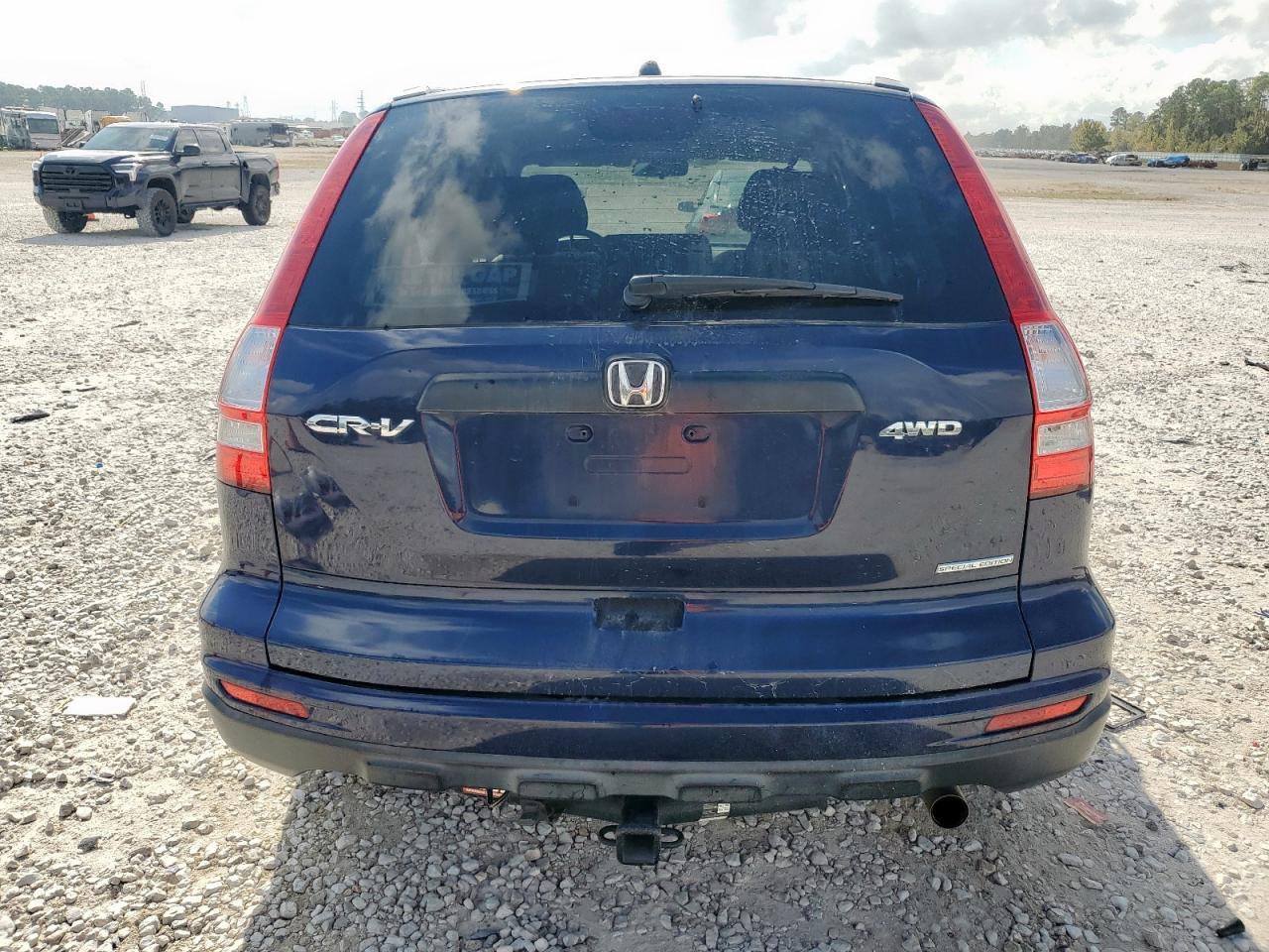 2011 HONDA CR-V
