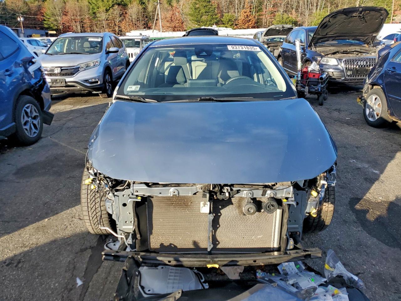 2021 TOYOTA COROLLA