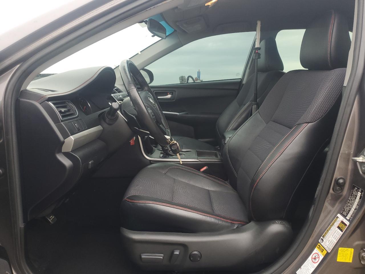 2017 TOYOTA CAMRY