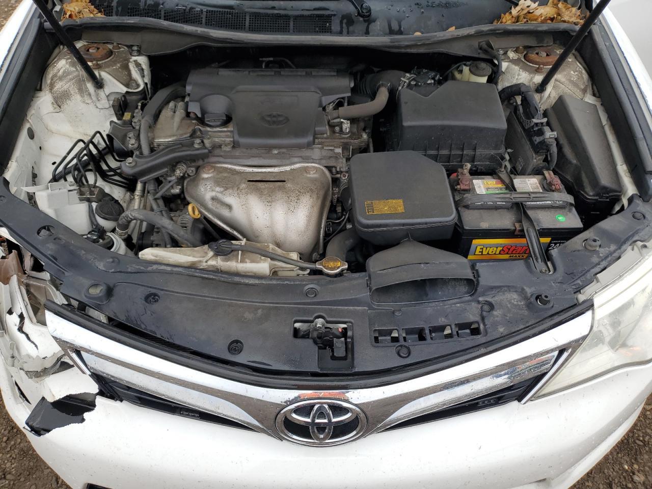 2014 TOYOTA CAMRY