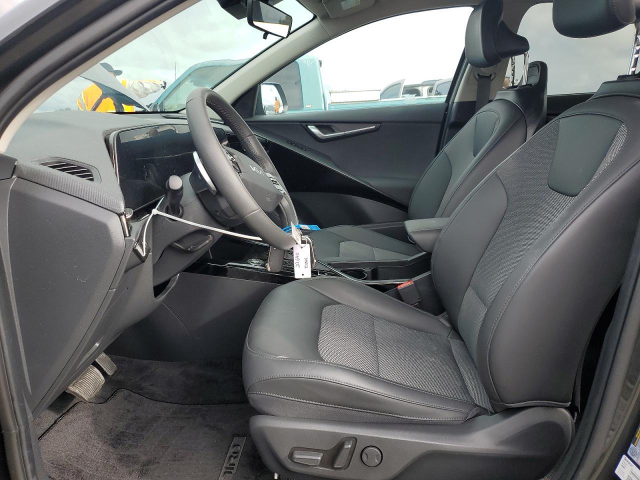 2024 KIA Niro