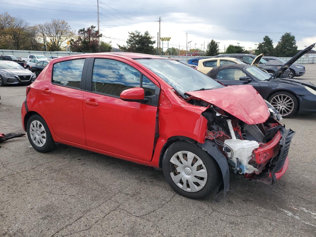 2016 TOYOTA YARIS