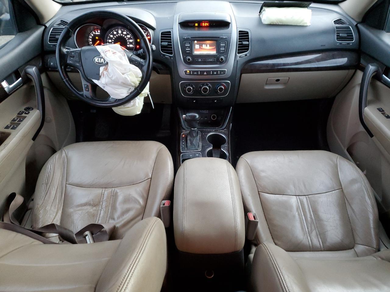 2014 KIA SORENTO