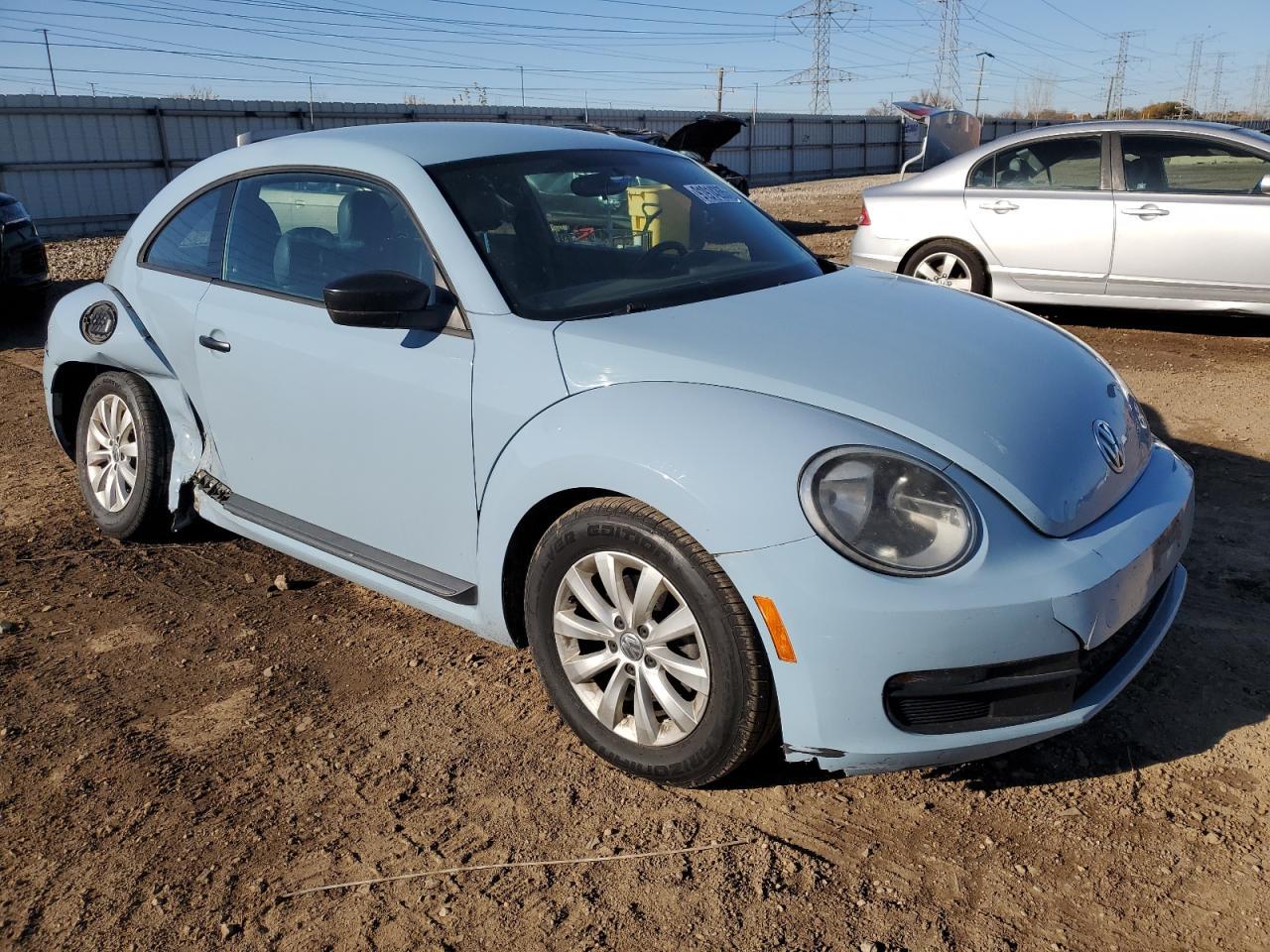 2015 VOLKSWAGEN Beetle