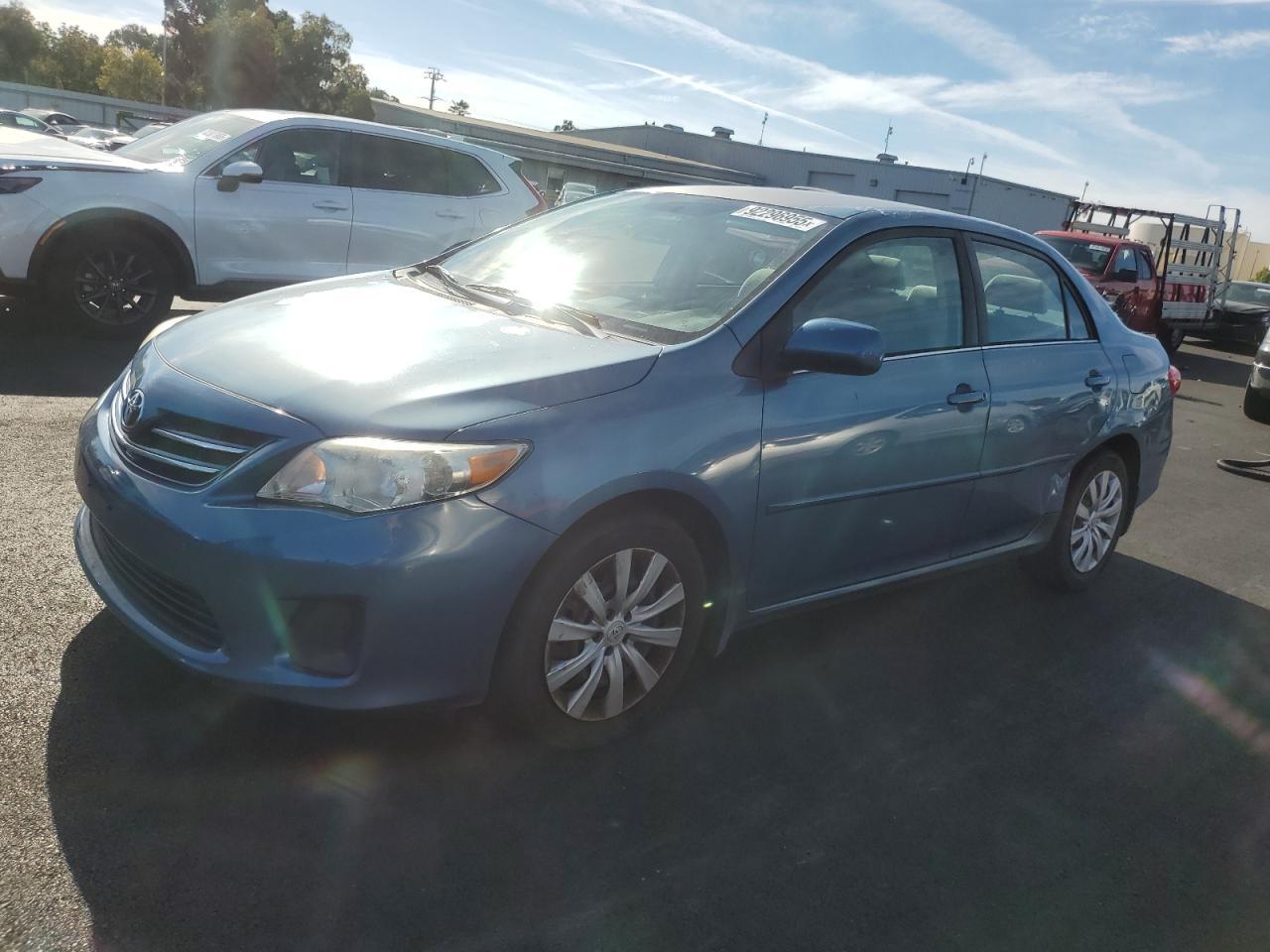 2013 TOYOTA COROLLA