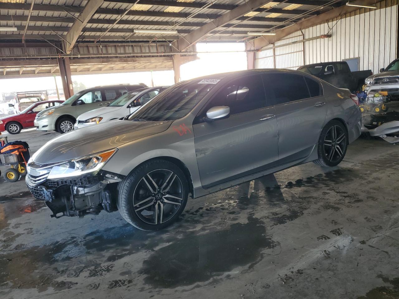 2017 HONDA ACCORD