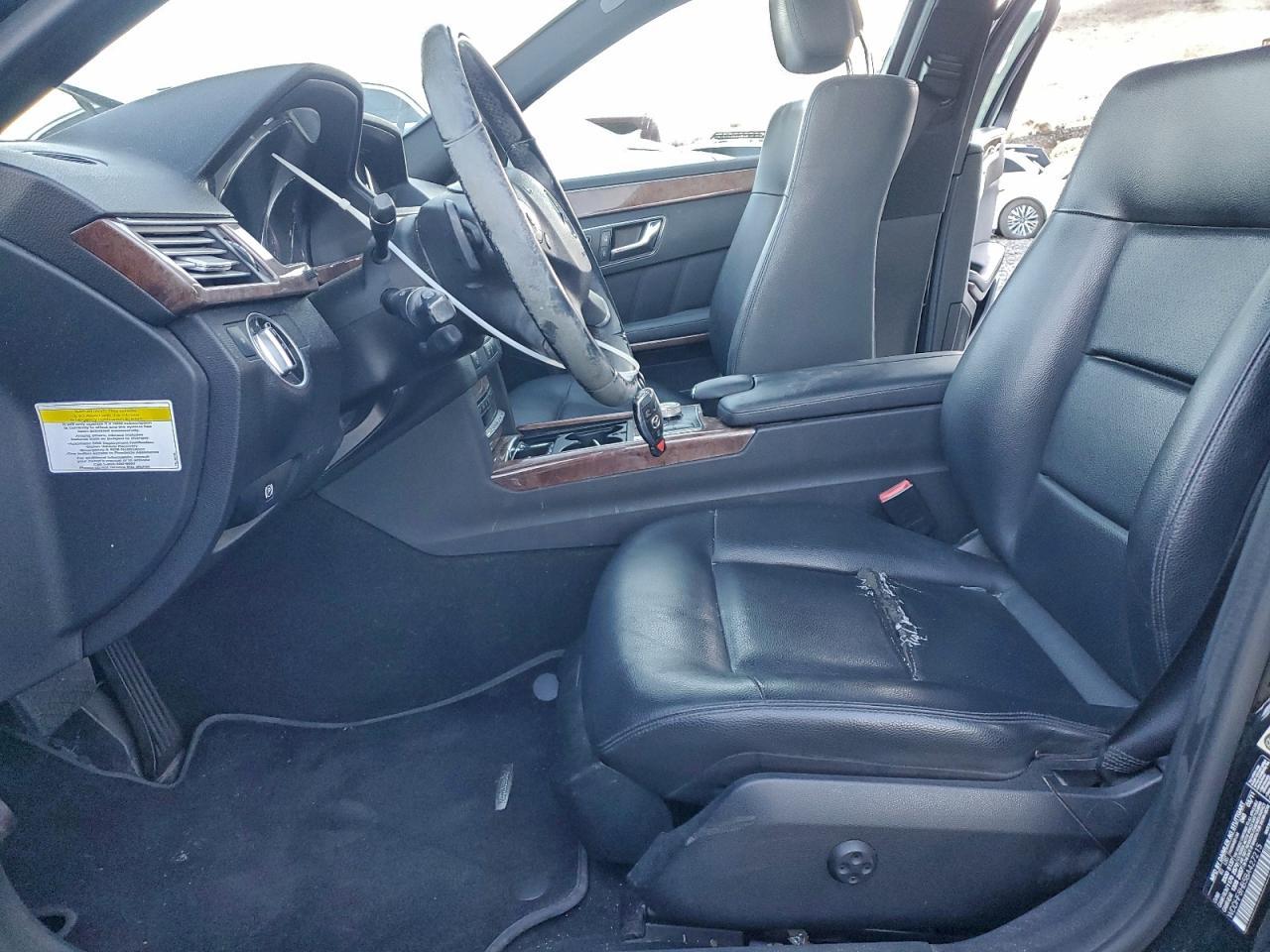 2011 MERCEDES-BENZ E-Class