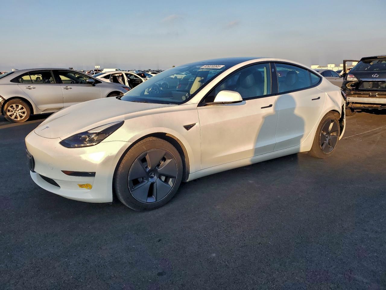 2021 TESLA MODEL 3