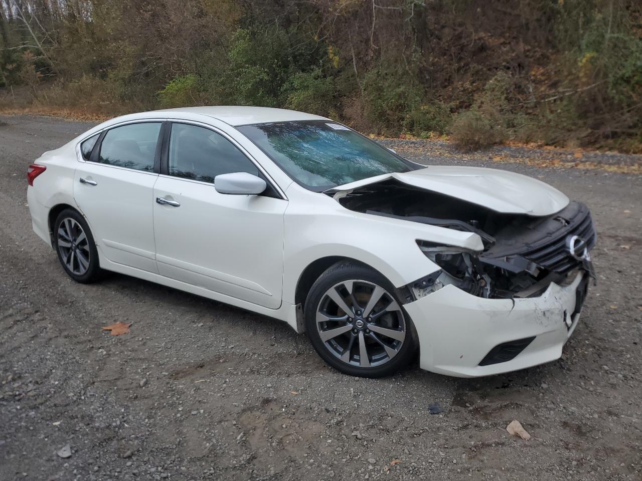 2016 NISSAN ALTIMA