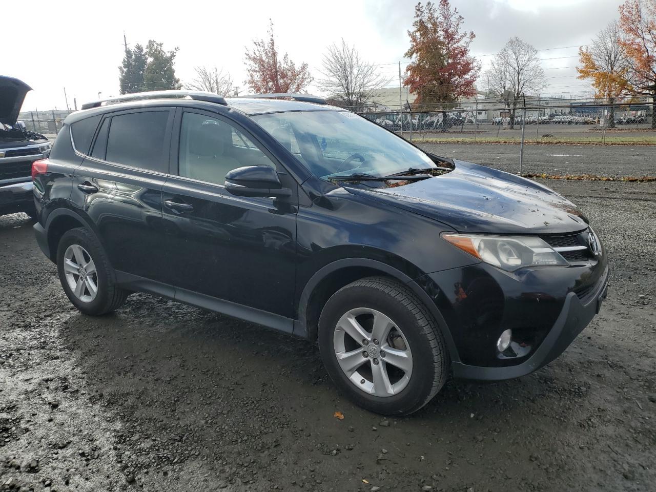 2014 TOYOTA RAV4