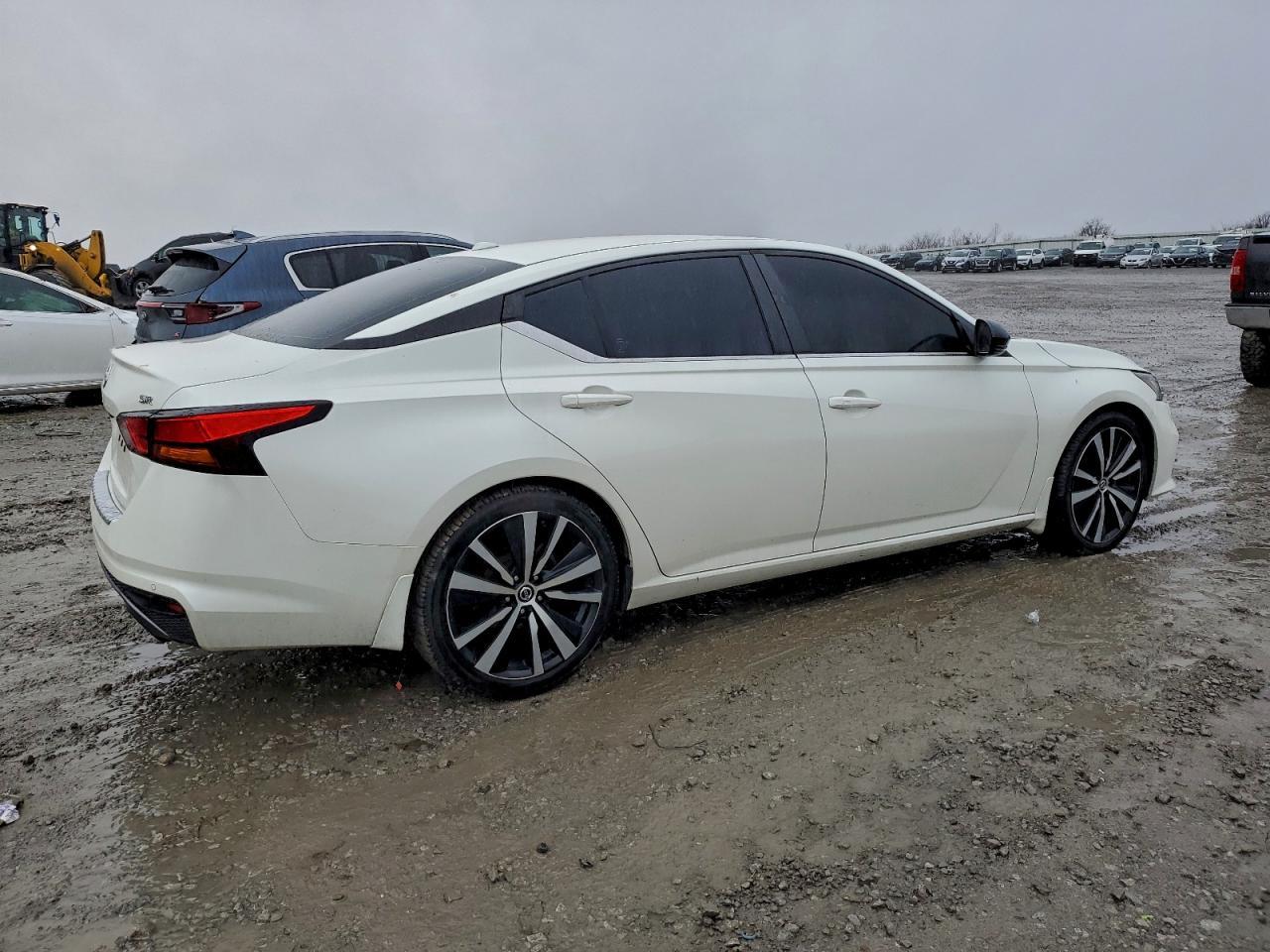 2020 NISSAN ALTIMA