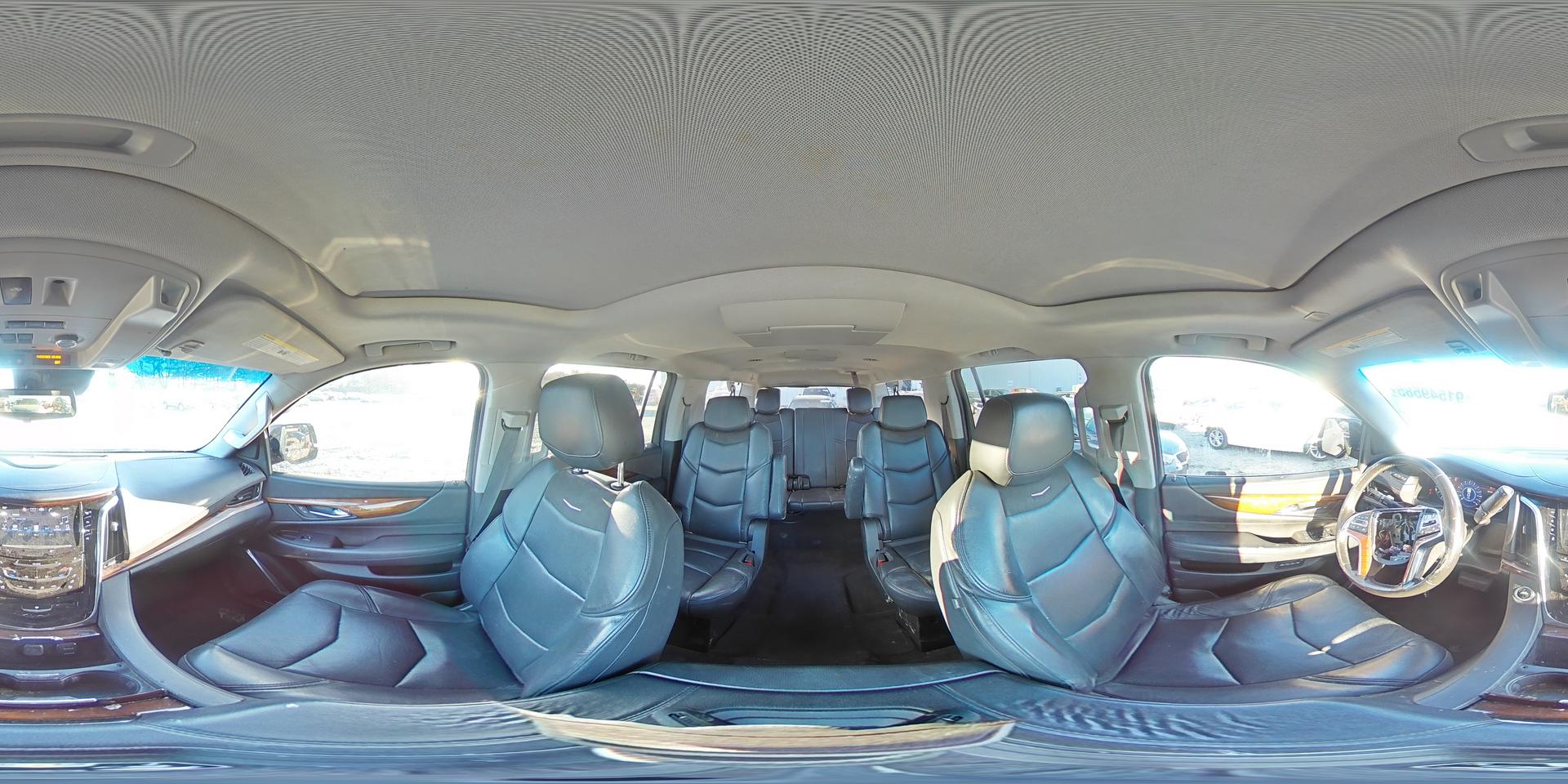 2017 CADILLAC Escalade ESV