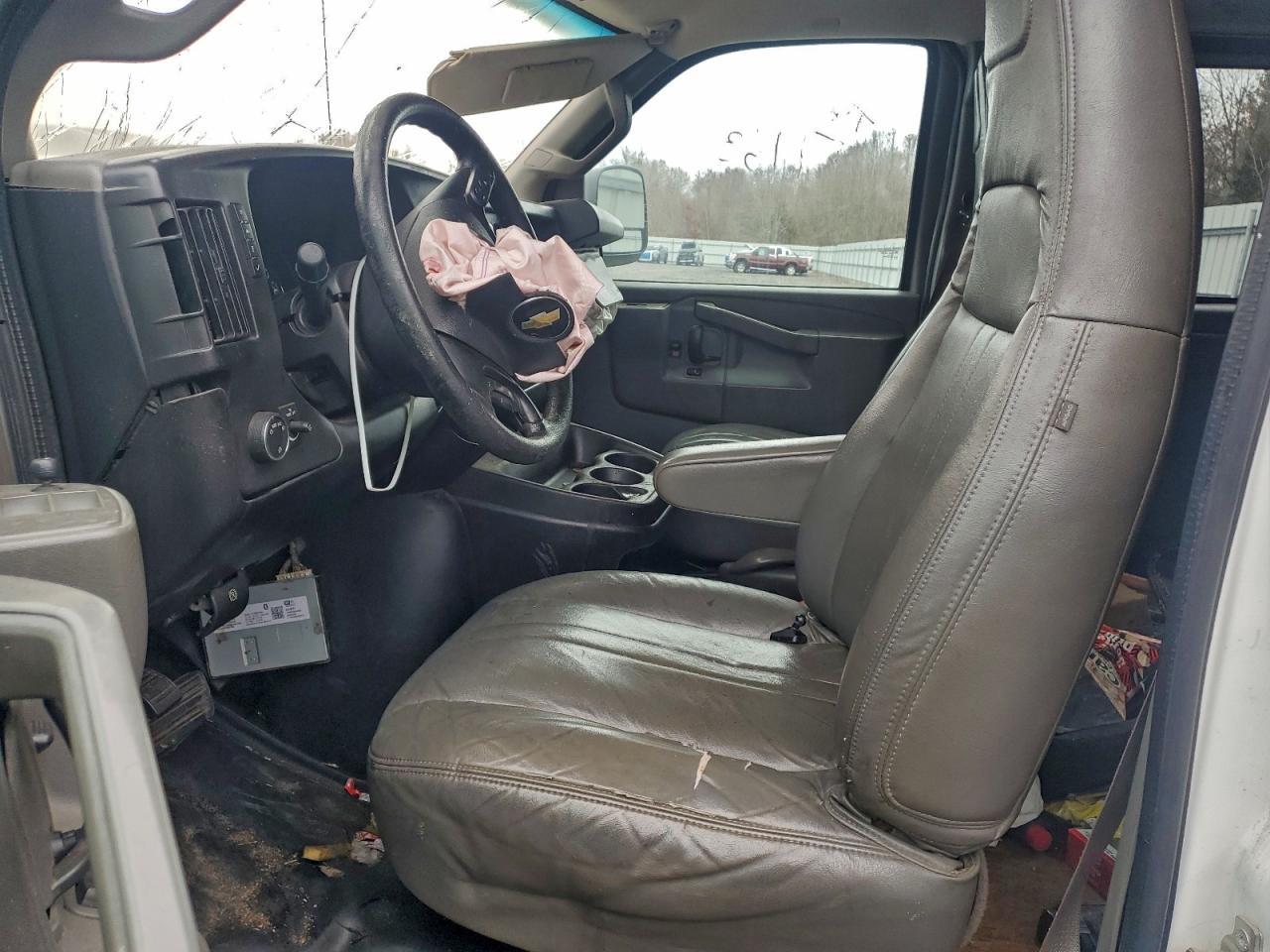 2016 CHEVROLET Express 3500