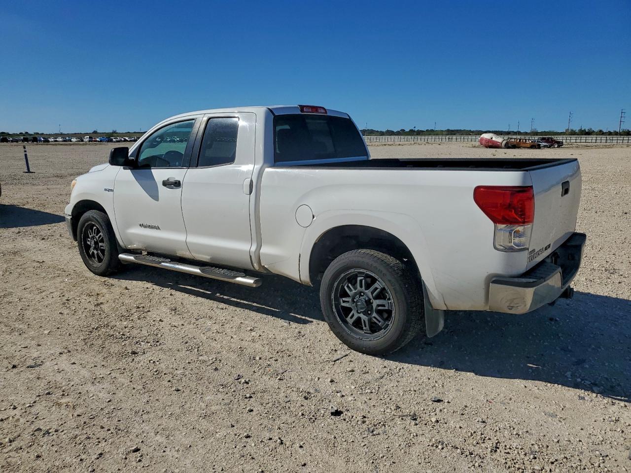 2012 TOYOTA TUNDRA