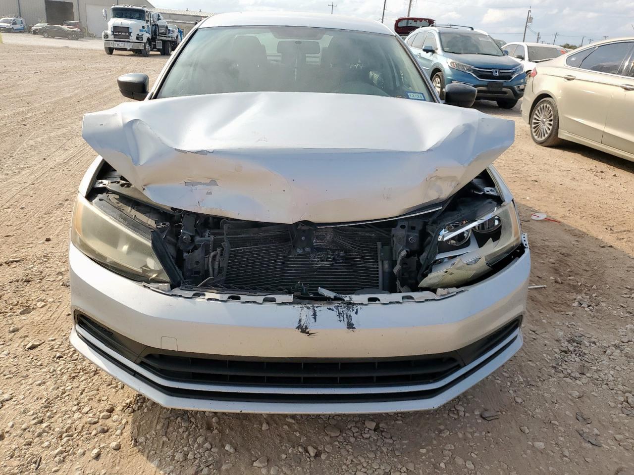 2016 VOLKSWAGEN JETTA