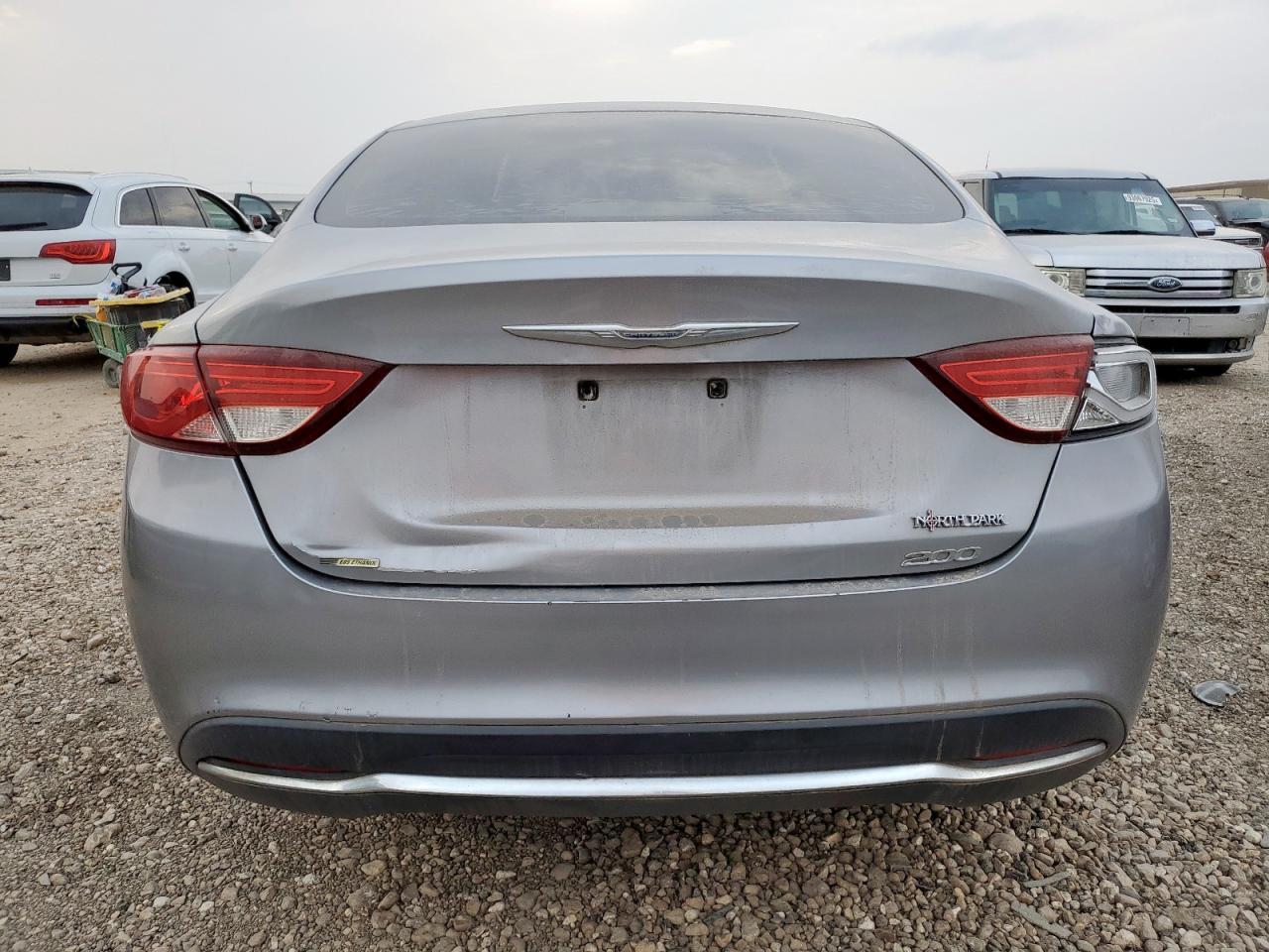 2015 CHRYSLER 200