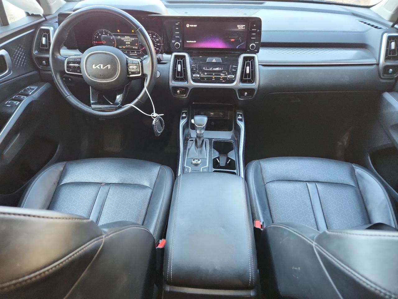 2022 KIA SORENTO