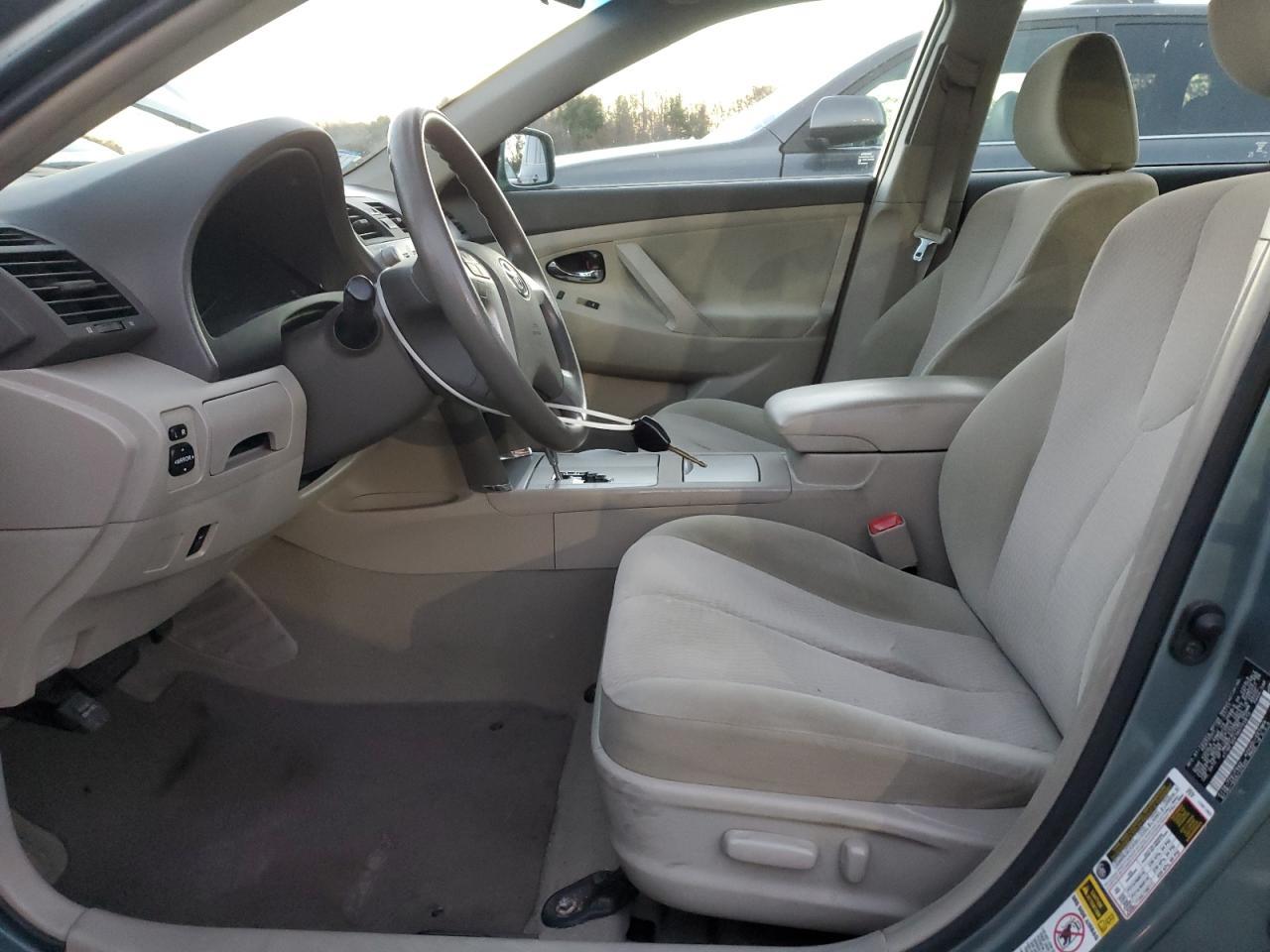 2011 TOYOTA CAMRY