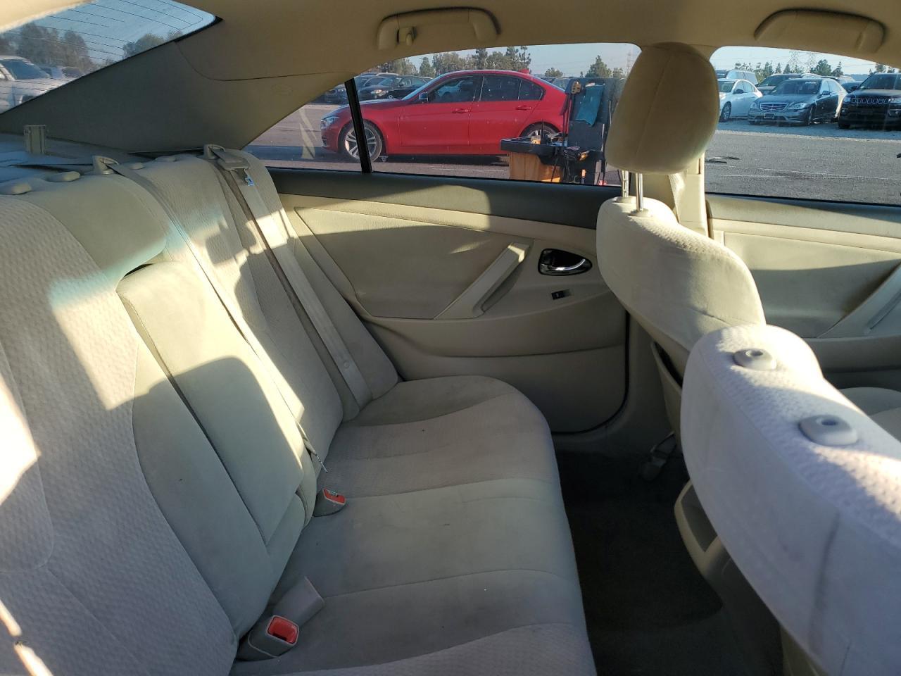 2010 TOYOTA CAMRY