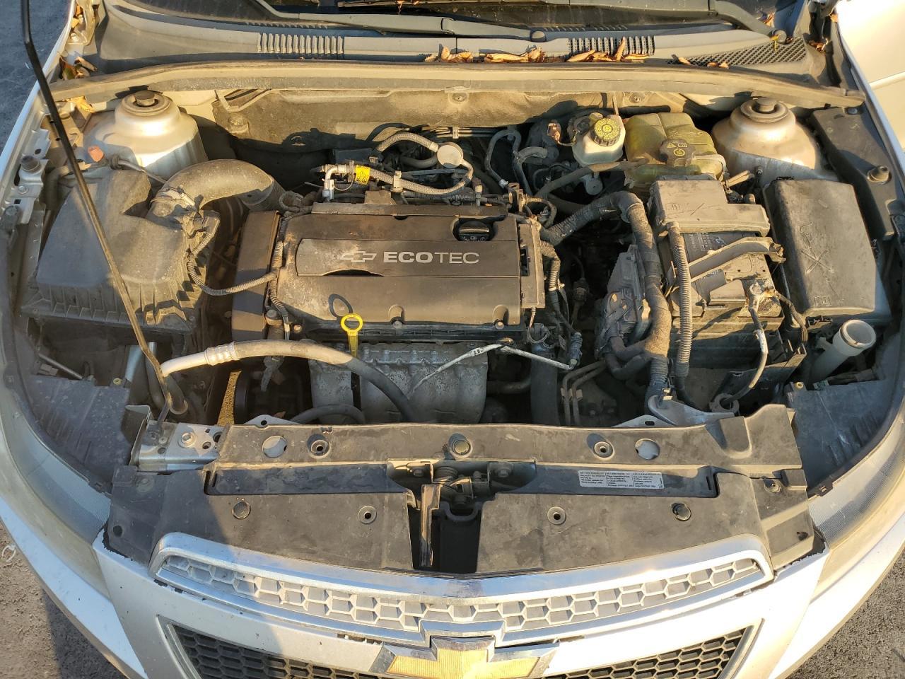 2011 CHEVROLET CRUZE