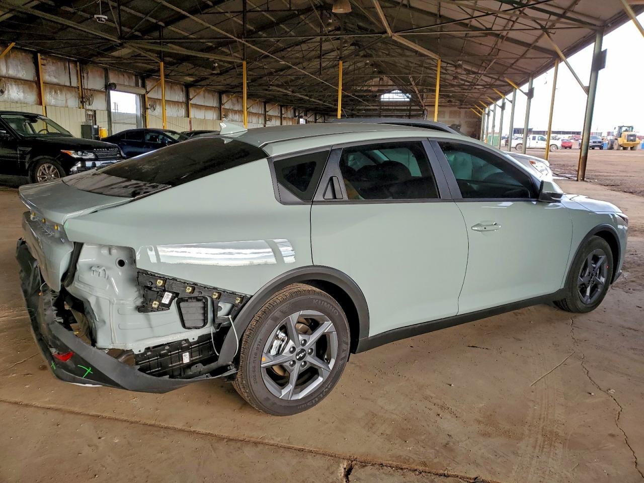 2025 KIA K4