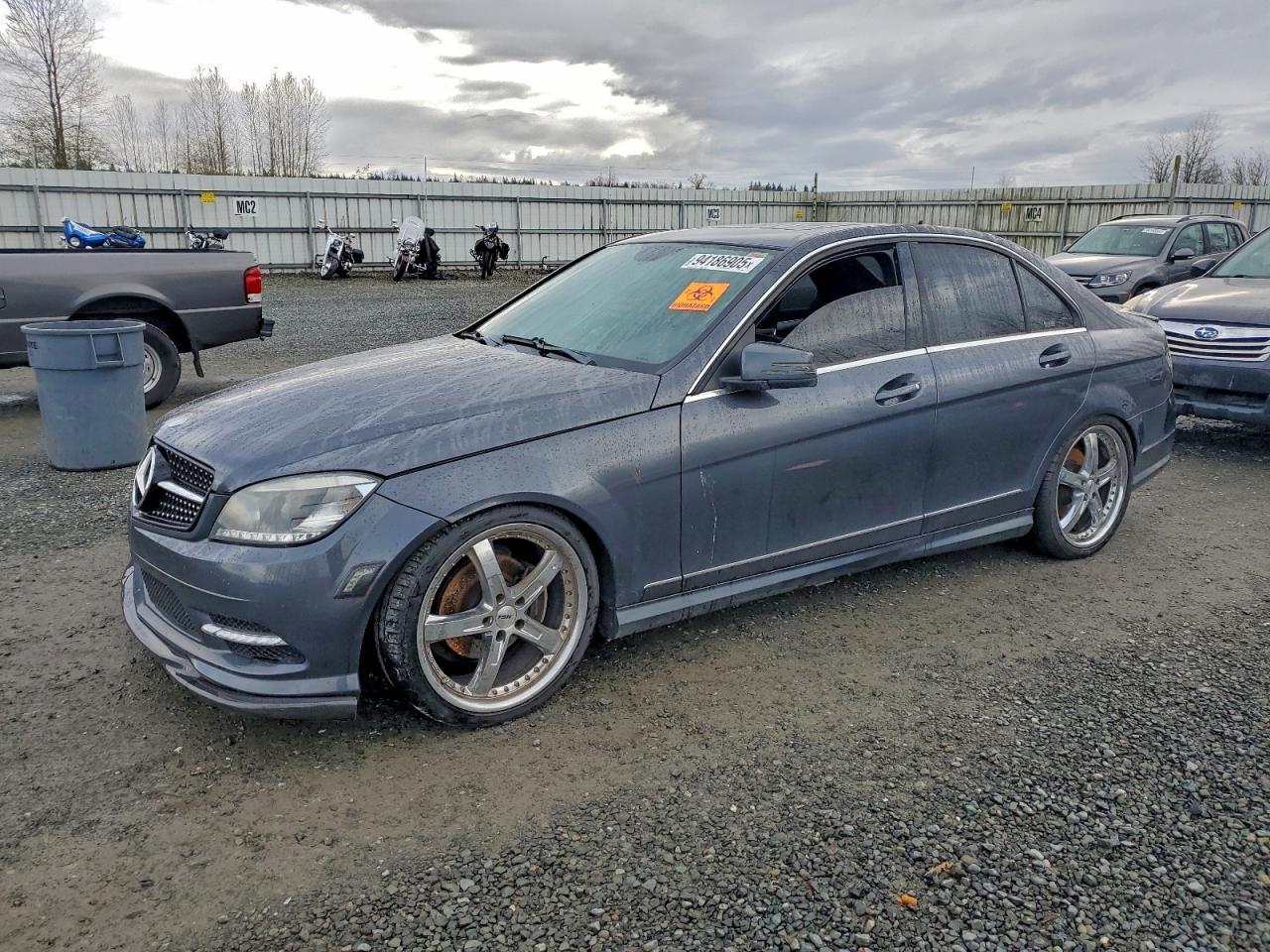 2011 MERCEDES-BENZ C-CLASS
