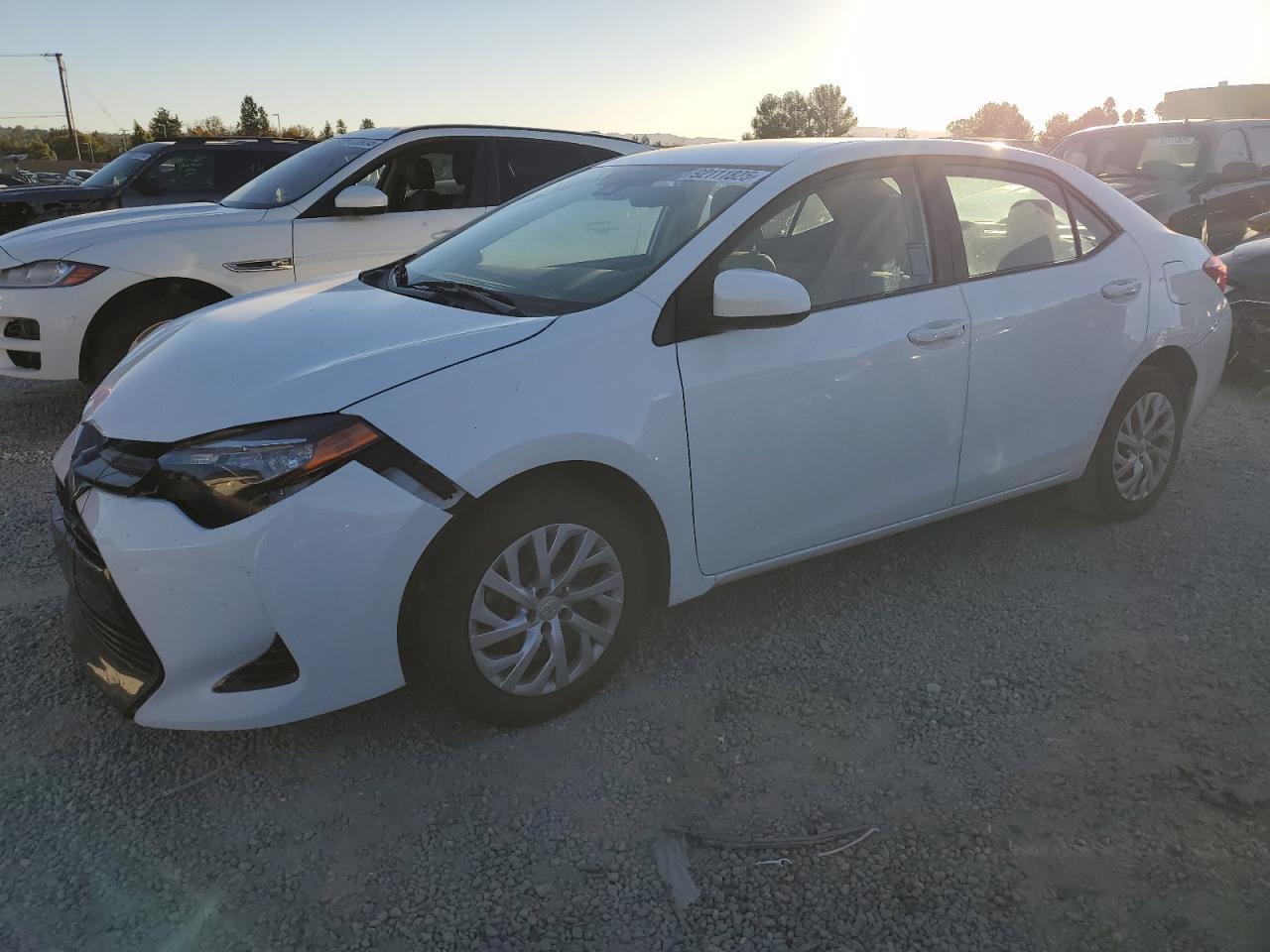 2017 TOYOTA COROLLA