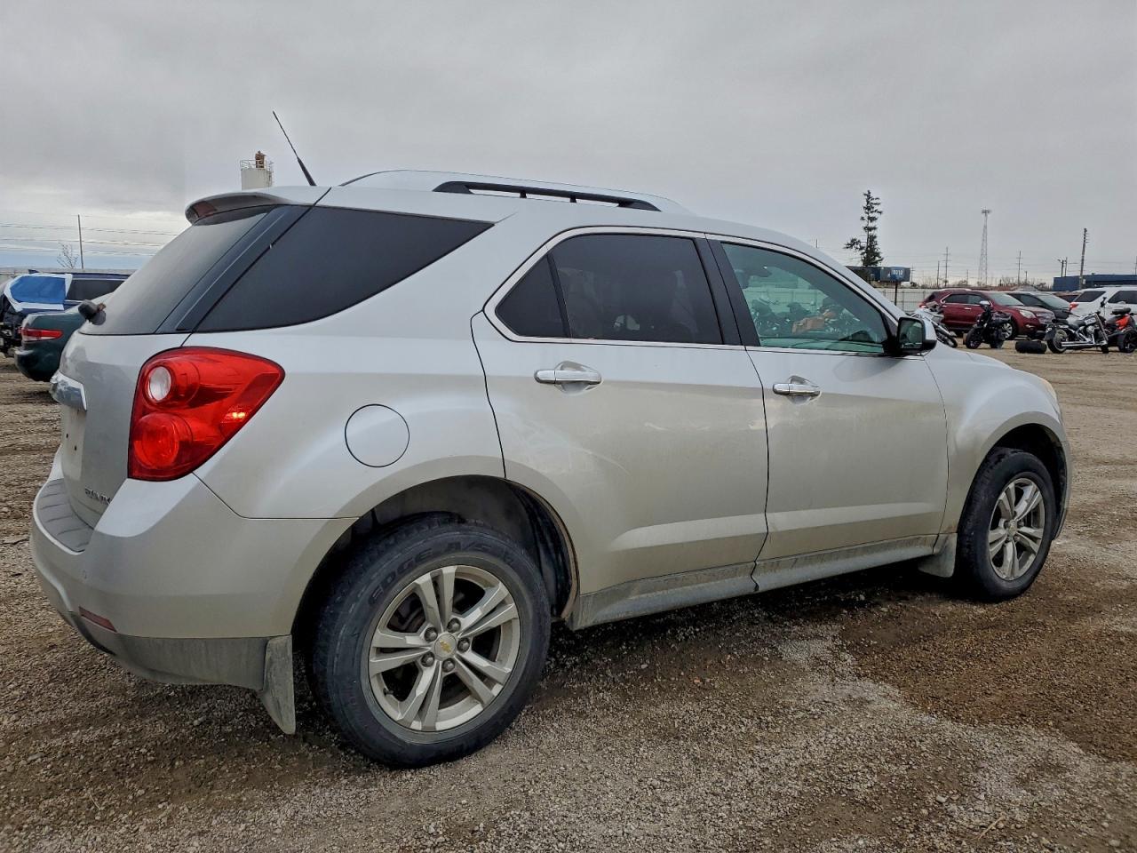 2011 CHEVROLET EQUINOX