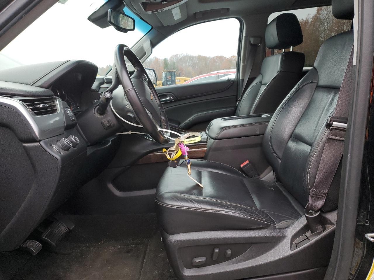 2015 CHEVROLET Suburban