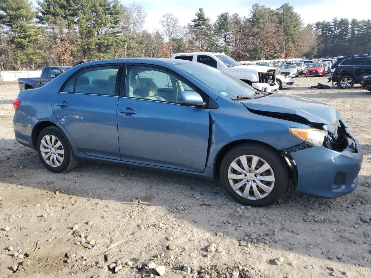 2013 TOYOTA COROLLA
