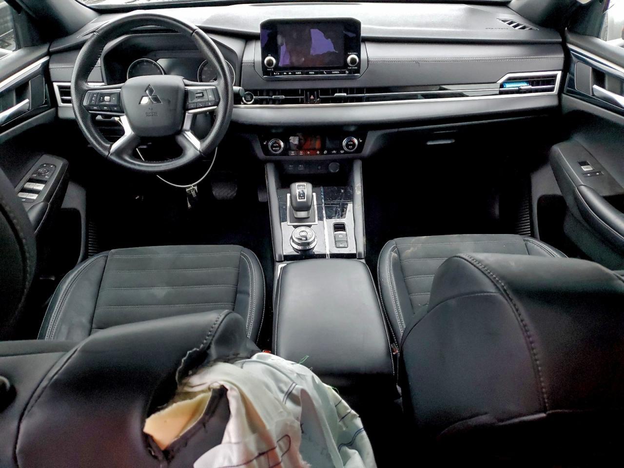 2022 MITSUBISHI outlander
