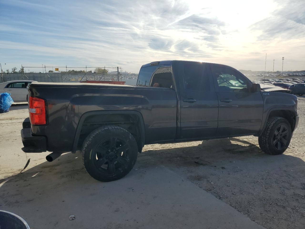 2016 GMC Sierra