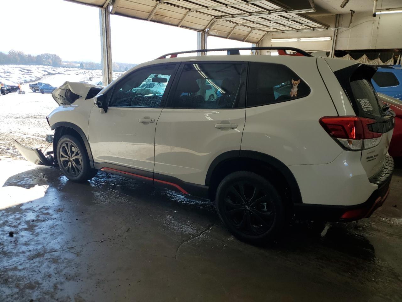 2022 SUBARU FORESTER