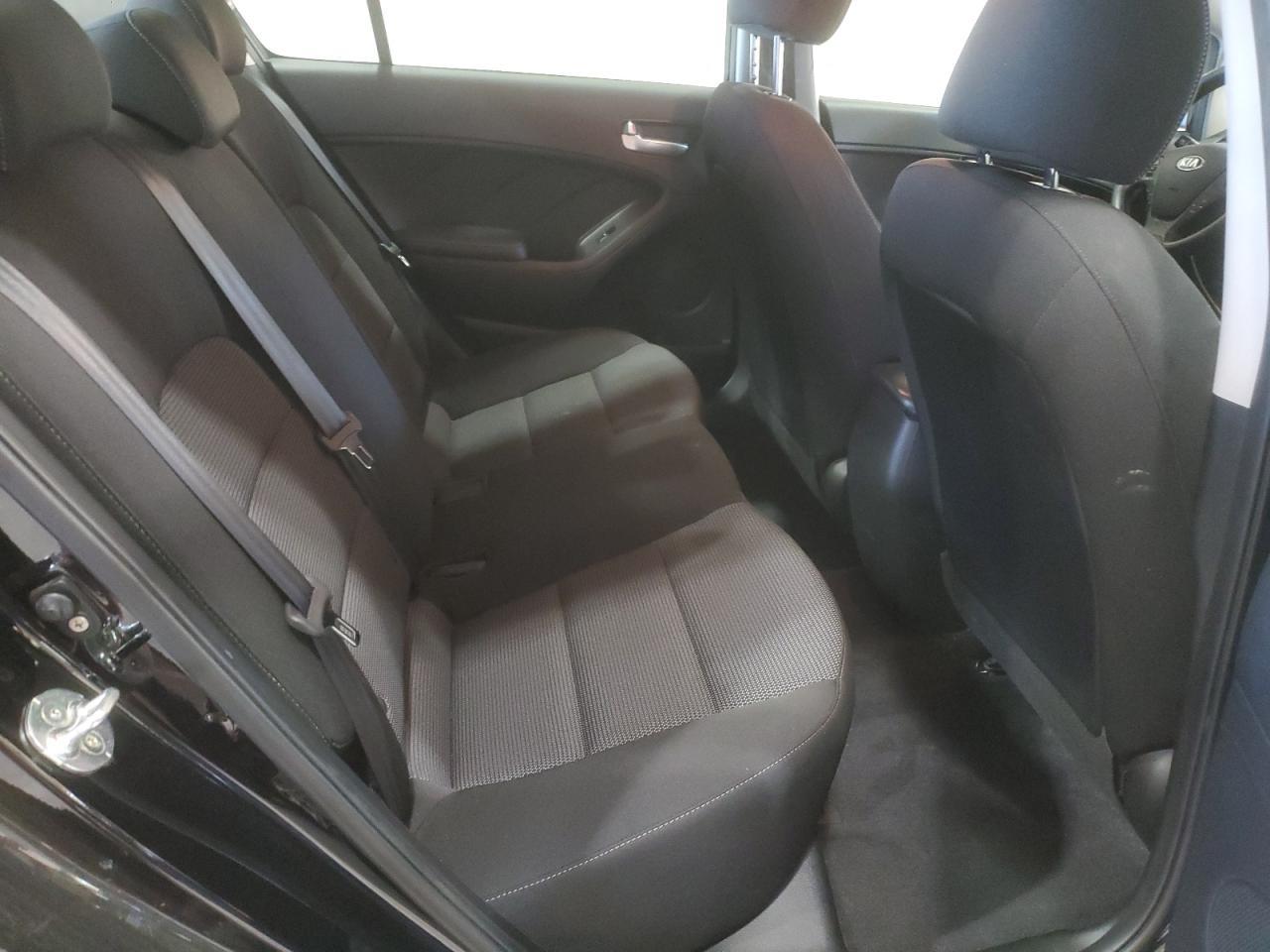 2017 KIA FORTE