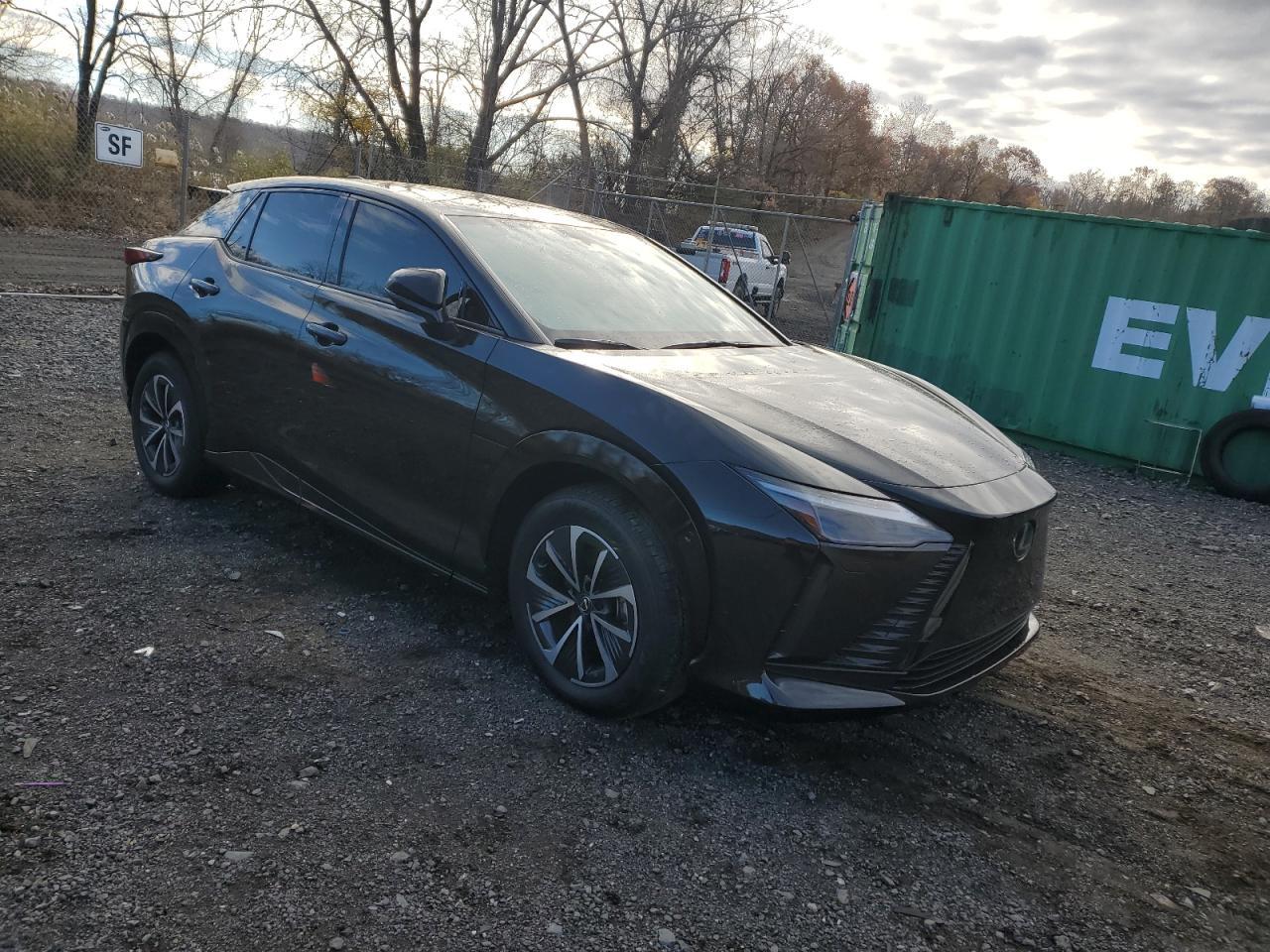 2025 LEXUS Rz 450e
