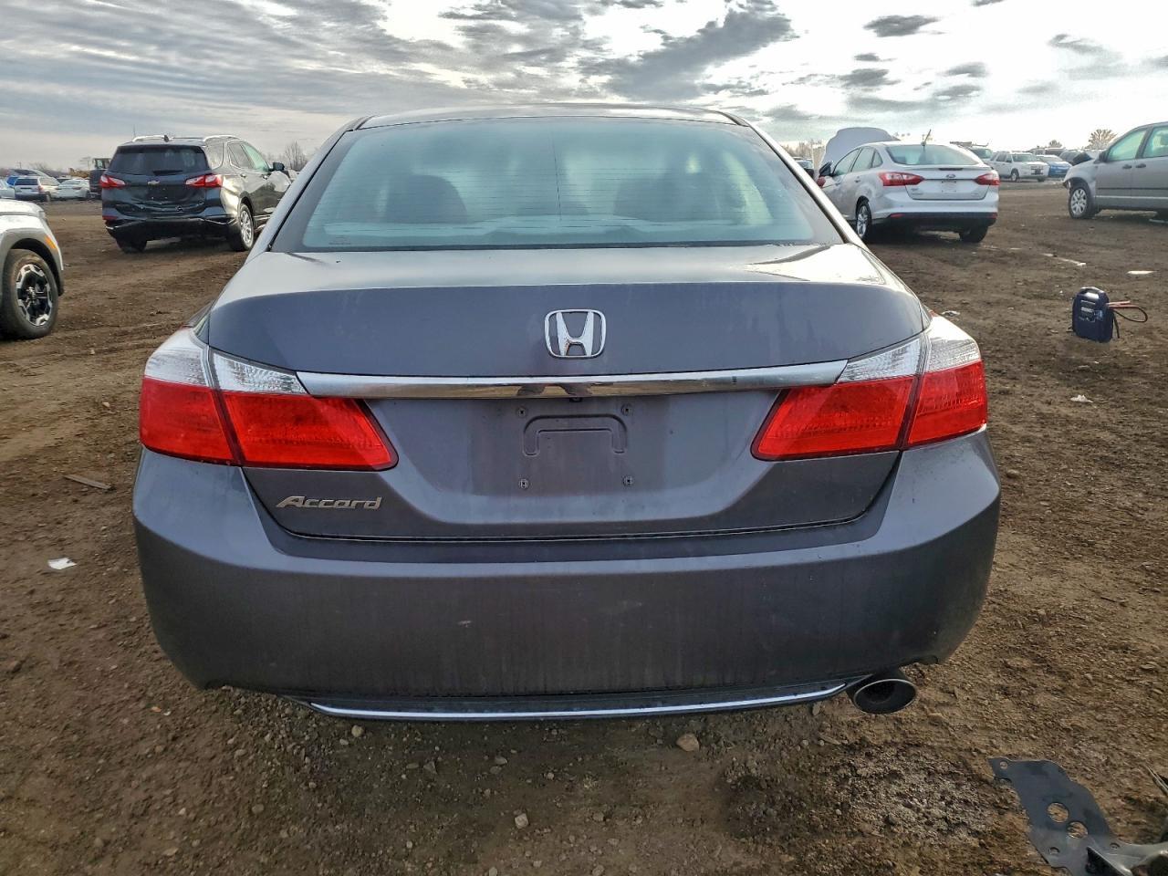 2015 HONDA ACCORD