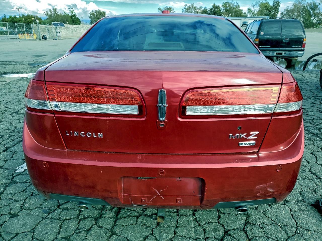 2012 LINCOLN MKZ