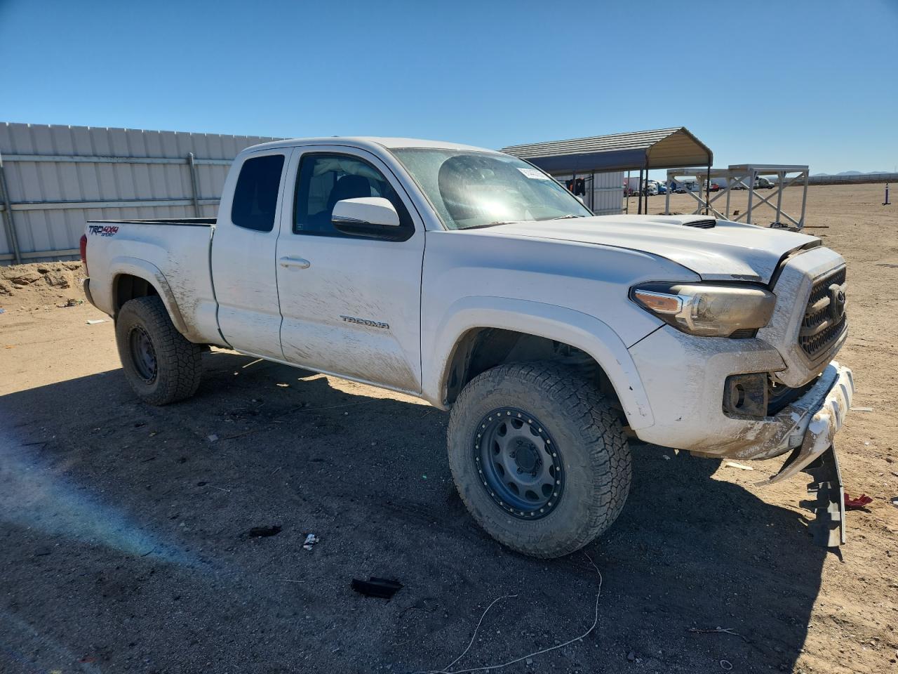 2016 TOYOTA TACOMA