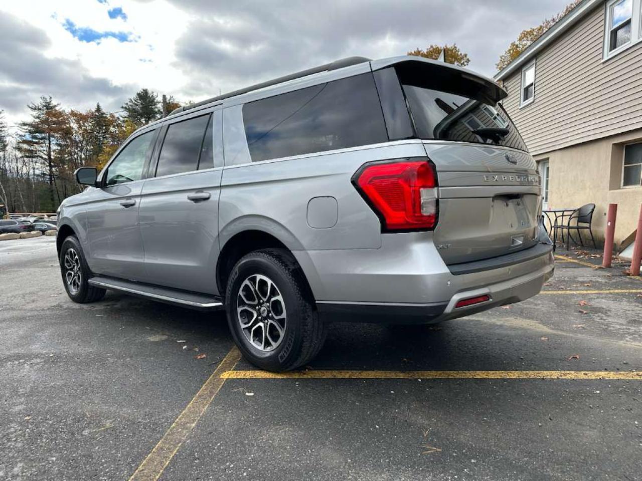 2023 FORD Expedition