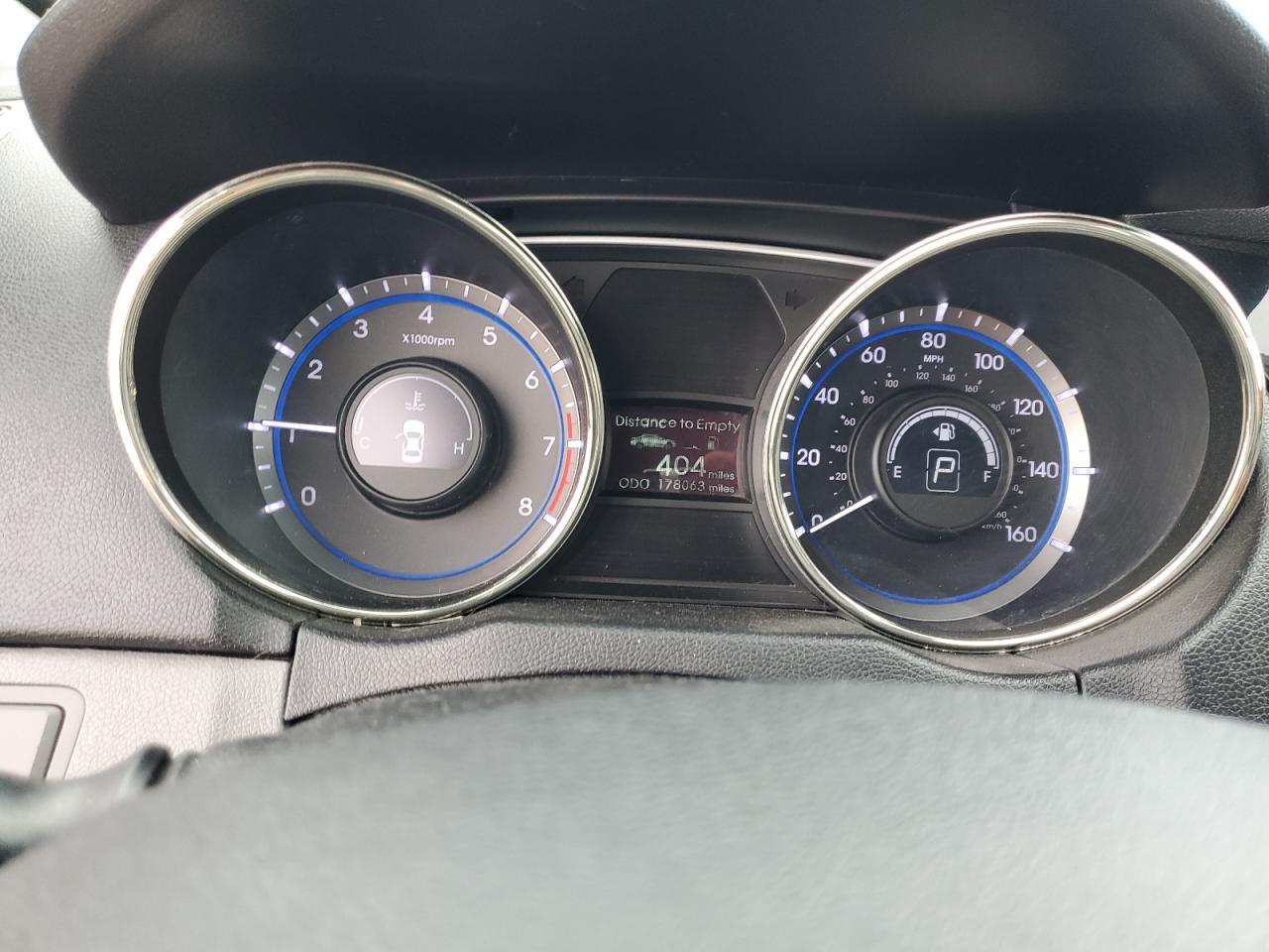 2012 HYUNDAI SONATA