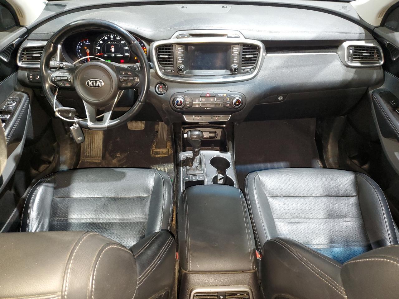2018 KIA SORENTO